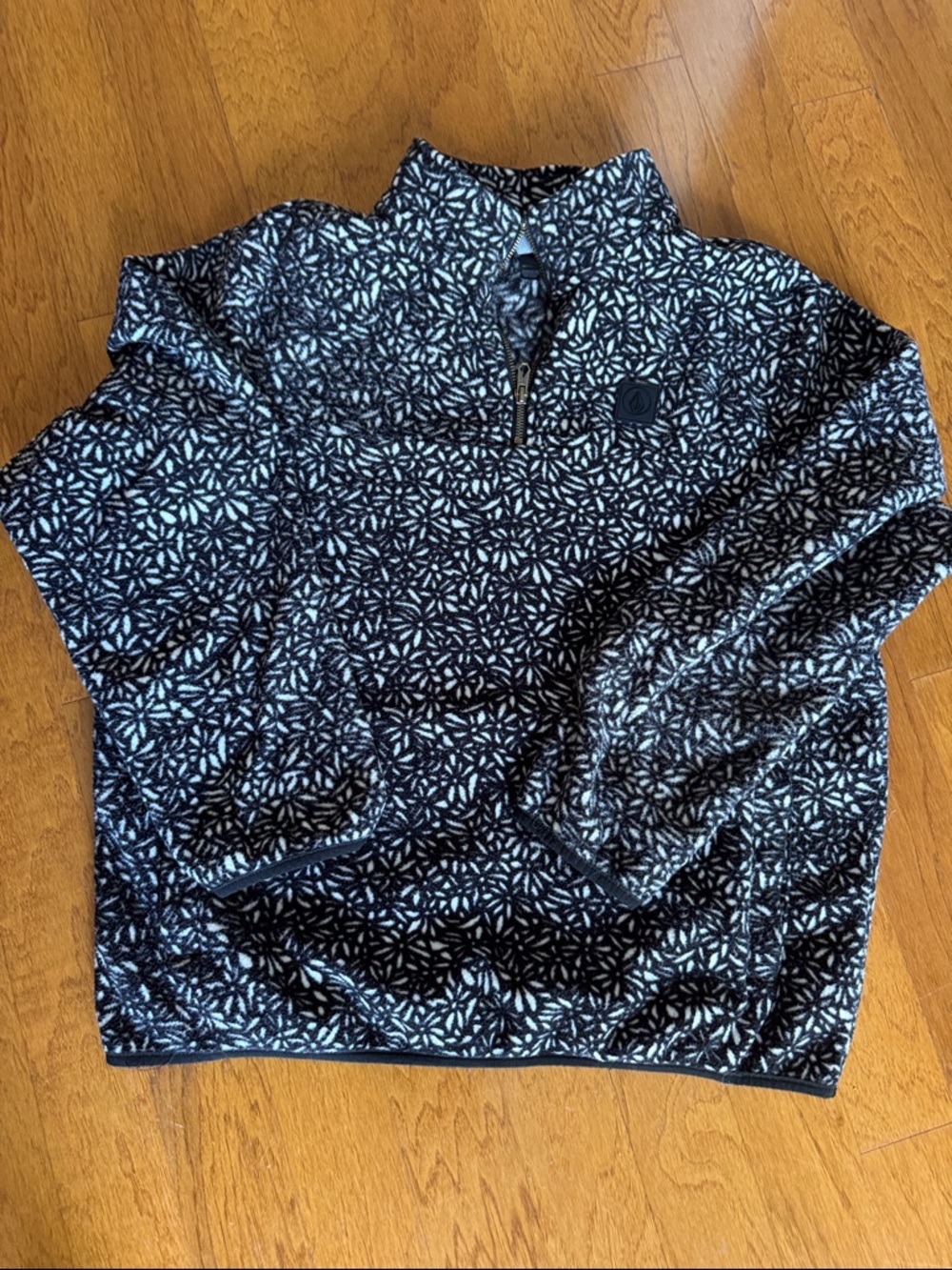 Volcom Black & White Geometric Fleece Pullover